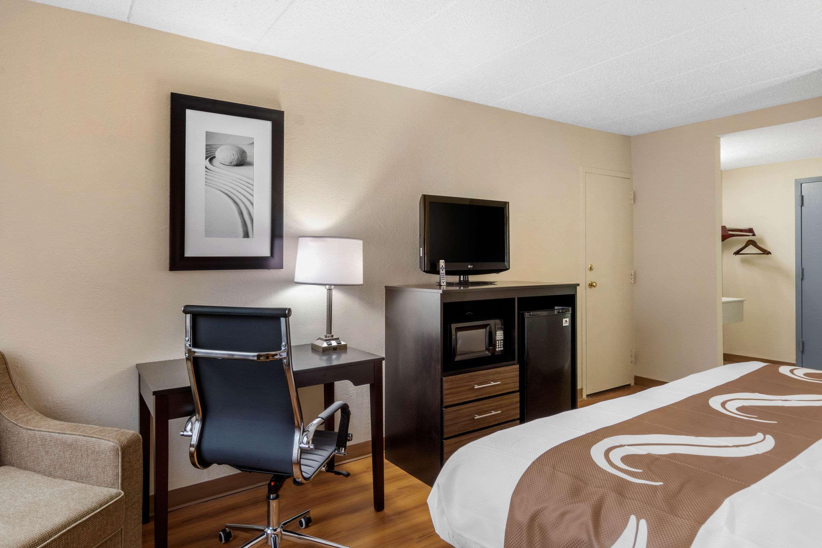 City Studios Inn & Suites Ruther Glen Exterior photo