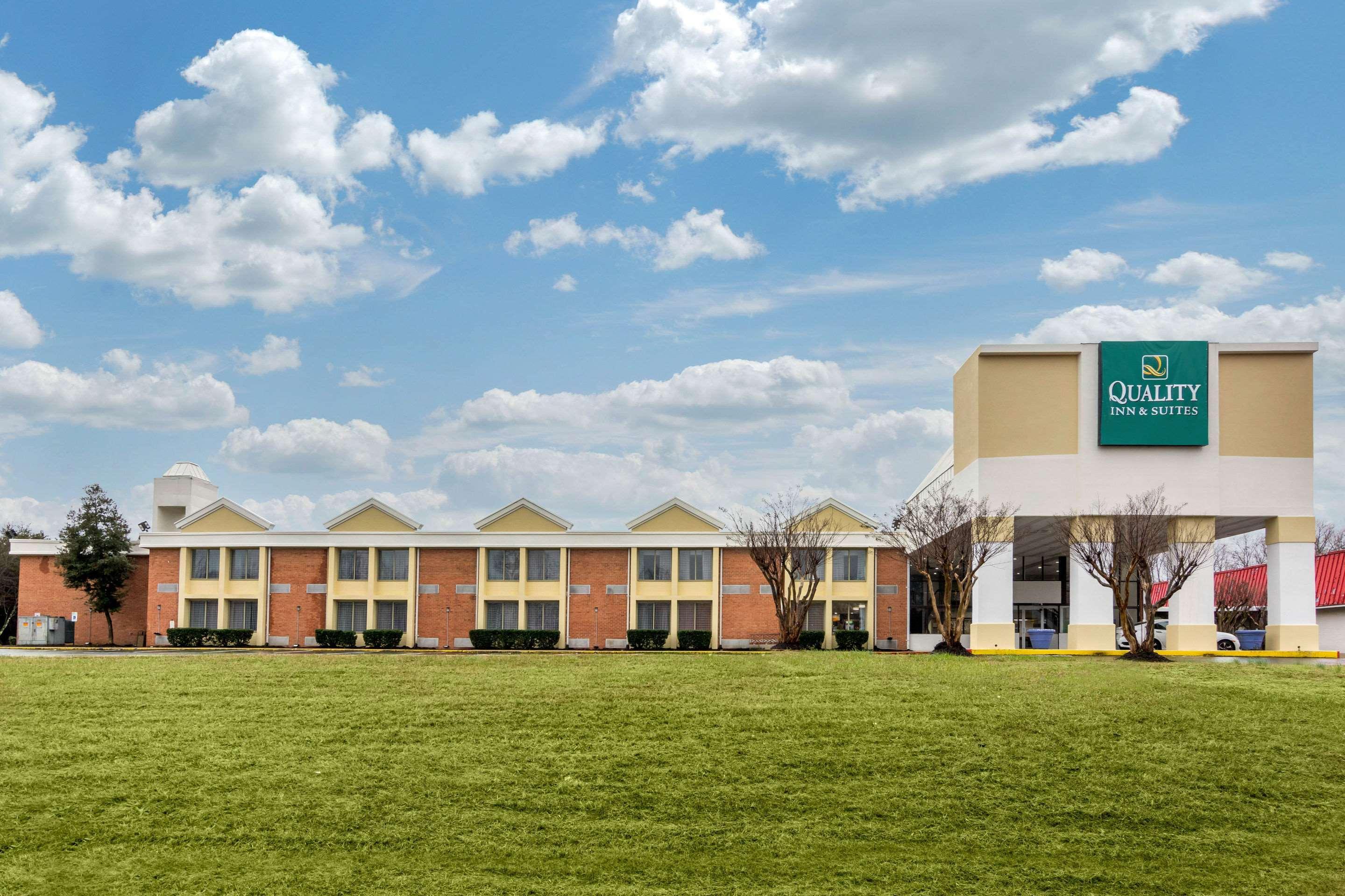 City Studios Inn & Suites Ruther Glen Exterior photo